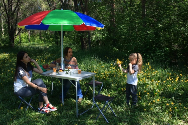 zont_solntsezashchitnyy_v_k_te_s_chekhlom_diam_2_2_m_12_sht