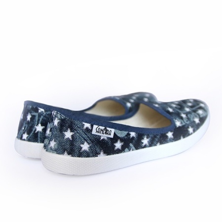 Мокасины с белыми звездами