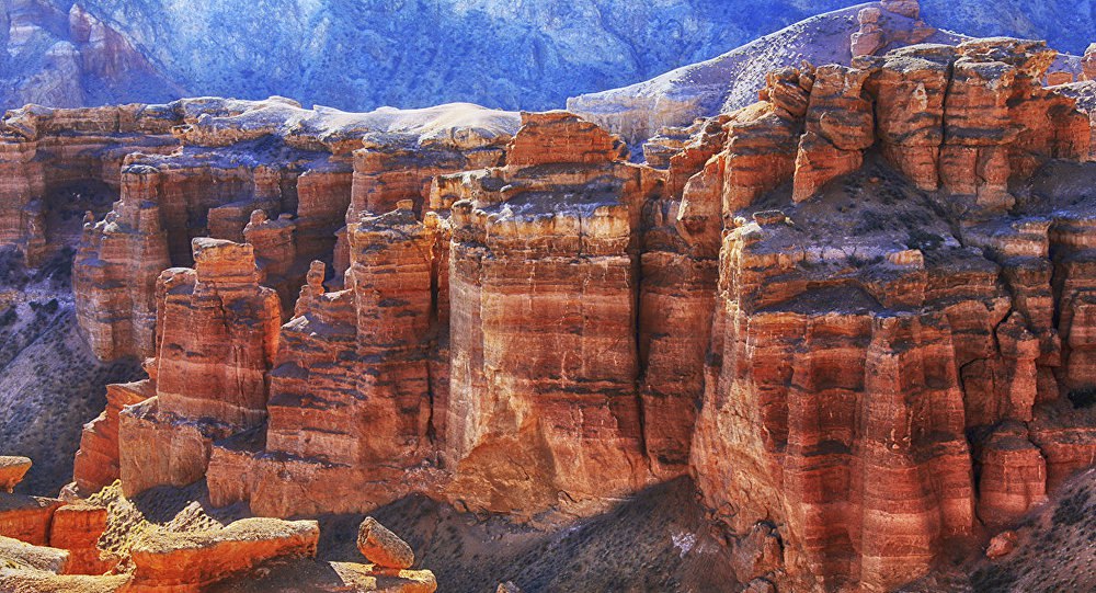 Тур по каньону Чарын.jpg Тур по каньону Чарын.jpg