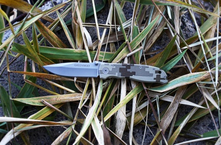 Нож туристический складной